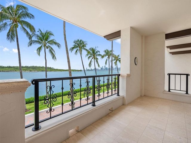 2425 Fisher Island Dr 5205, Miami Beach, FL 33109