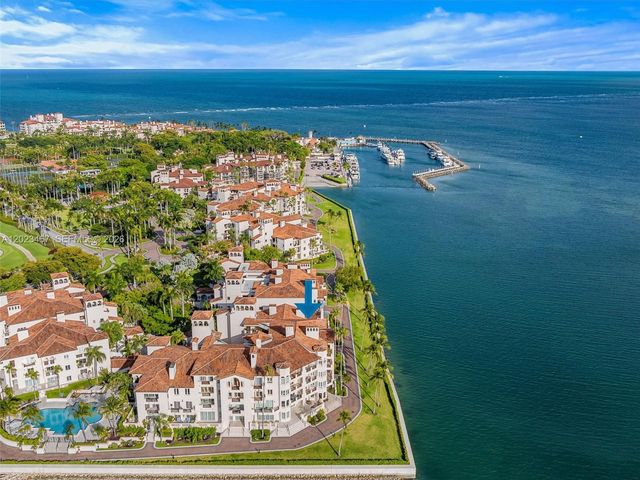2425 Fisher Island Dr 5205, Miami Beach, FL 33109