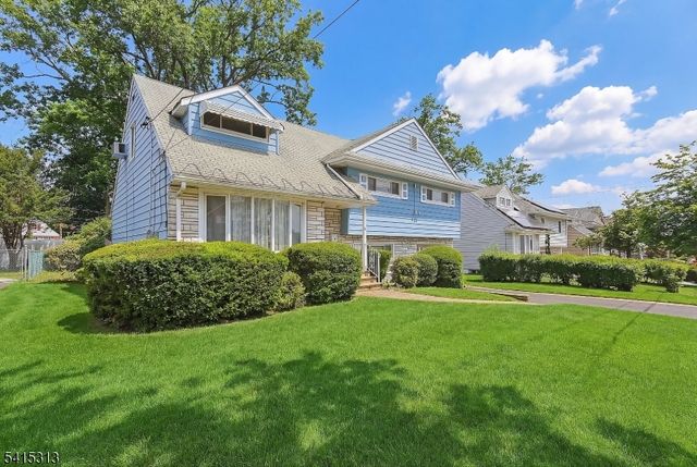 137 Voorhees St, Teaneck Twp., NJ 07666