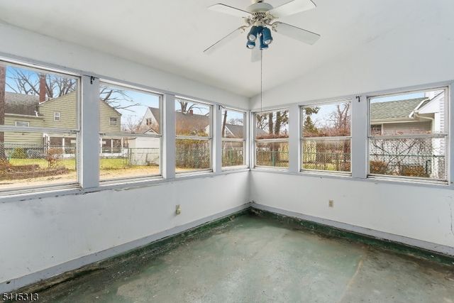 137 Voorhees St, Teaneck Twp., NJ 07666