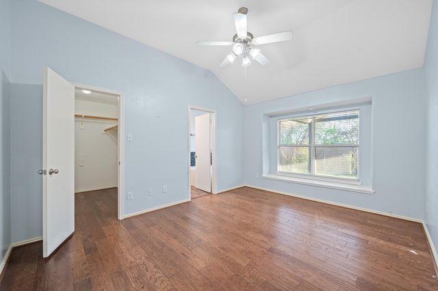 11018 Warath Oak Court, Houston, TX 77065