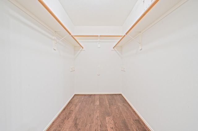 11018 Warath Oak Court, Houston, TX 77065