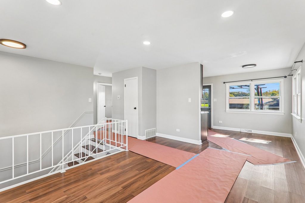 236 E Rose Street, Glenwood, IL 60425 — photo 5