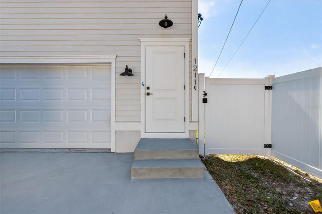 1211 35TH AVENUE N, St Petersburg, FL 33704