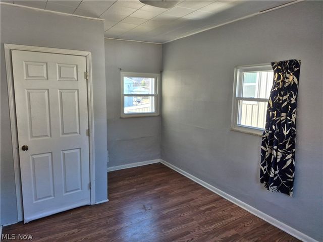 1002 Second Avenue, New Cumberland, WV 26047