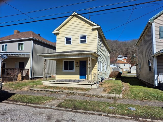 1002 Second Avenue, New Cumberland, WV 26047