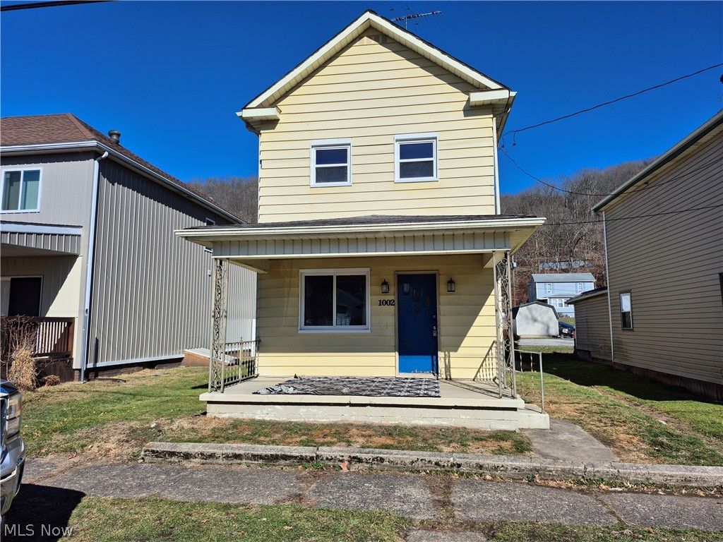 1002 Second Avenue, New Cumberland, WV 26047