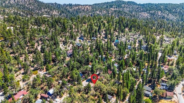 2418 Fir, Running Springs, CA 92382