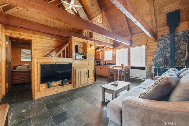 2418 Fir, Running Springs, CA 92382