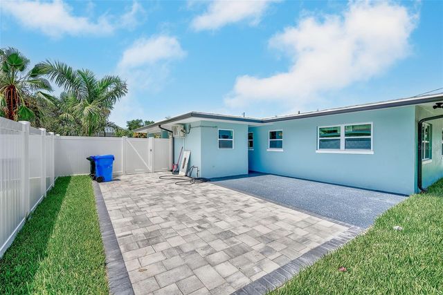 2425 BAYWOOD DRIVE E, Dunedin, FL 34698