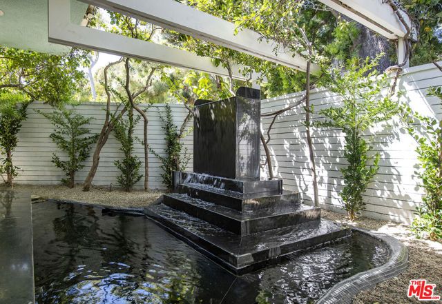 409 Drury Lane, Beverly Hills, CA 90210