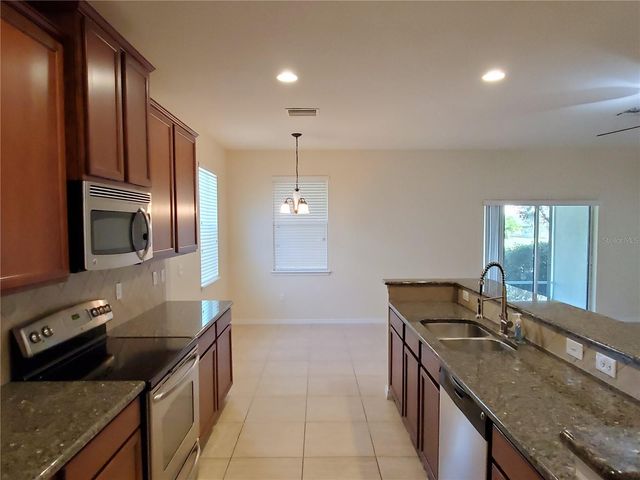 4222 GRANITE GLEN LOOP, Wesley Chapel, FL 33544