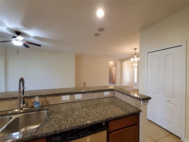 4222 GRANITE GLEN LOOP, Wesley Chapel, FL 33544