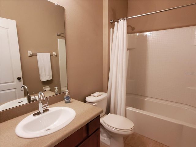 4222 GRANITE GLEN LOOP, Wesley Chapel, FL 33544