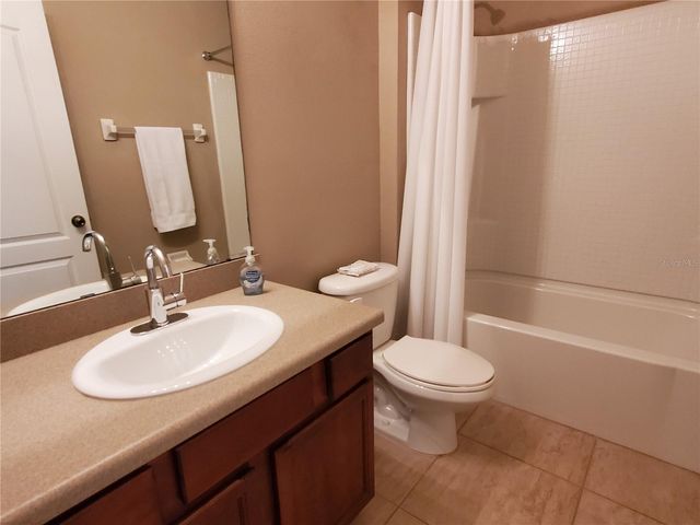 4222 GRANITE GLEN LOOP, Wesley Chapel, FL 33544