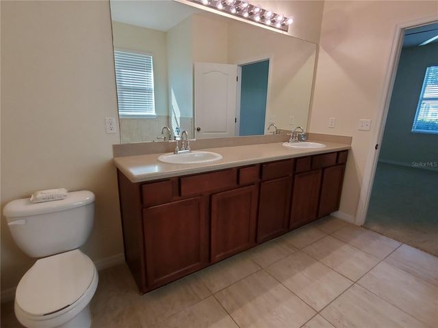 4222 GRANITE GLEN LOOP, Wesley Chapel, FL 33544
