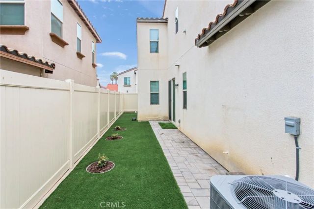 1956 S Hartford Place, San Bernardino, CA 92408