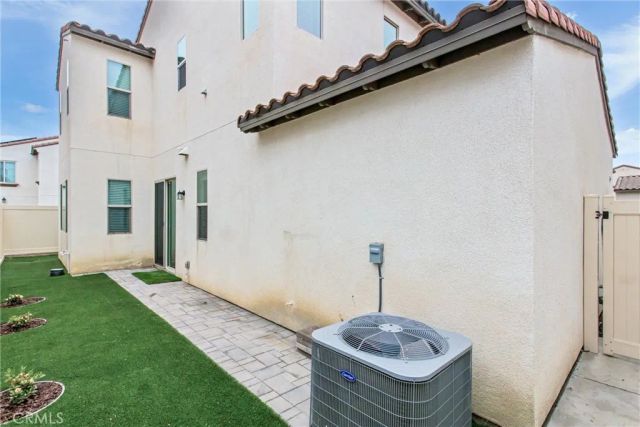 1956 S Hartford Place, San Bernardino, CA 92408