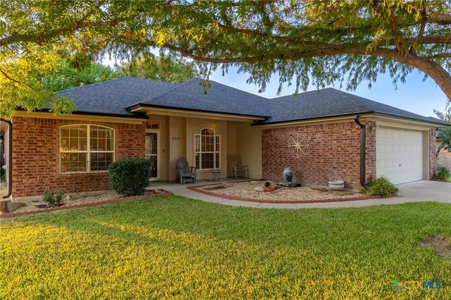 5308 Southern Crossing Drive, Temple, TX 76502