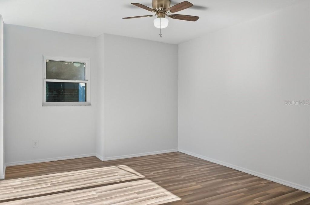 Image 12 of property listing at 714 KANKAKEE LANE, Orlando, FL 32807