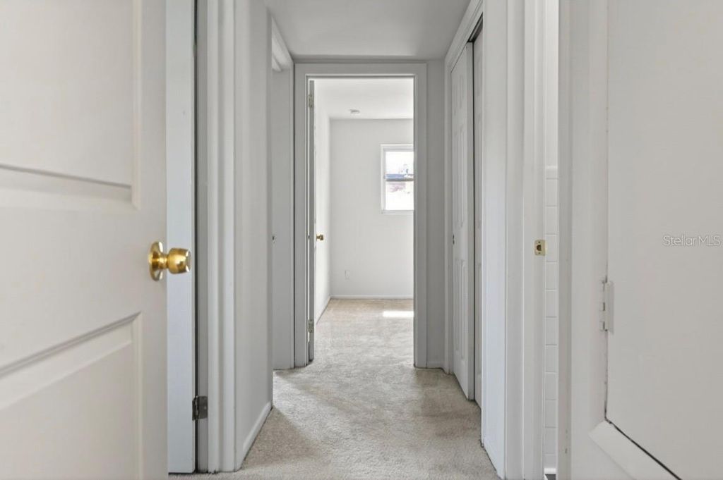 Image 15 of property listing at 714 KANKAKEE LANE, Orlando, FL 32807