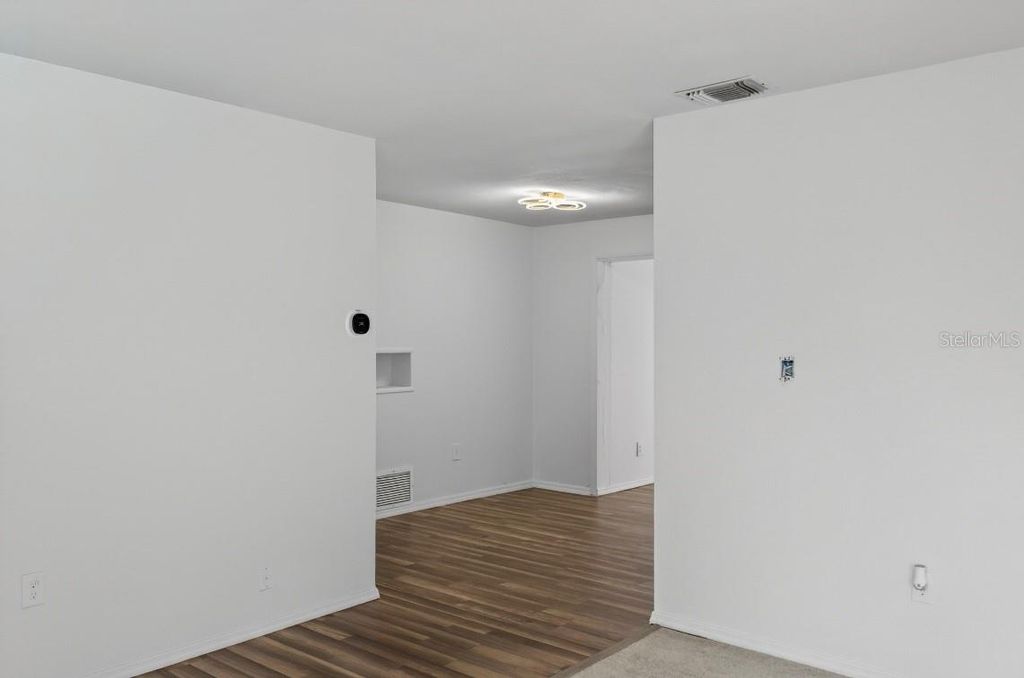 Image 16 of property listing at 714 KANKAKEE LANE, Orlando, FL 32807