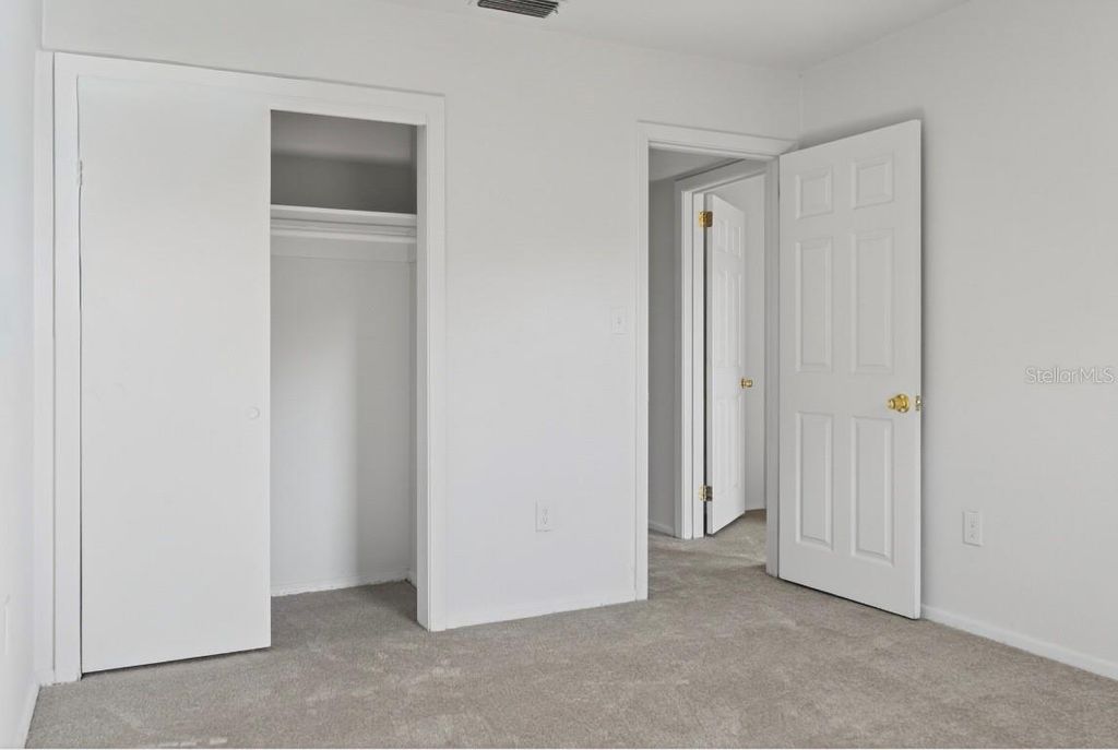 Image 23 of property listing at 714 KANKAKEE LANE, Orlando, FL 32807