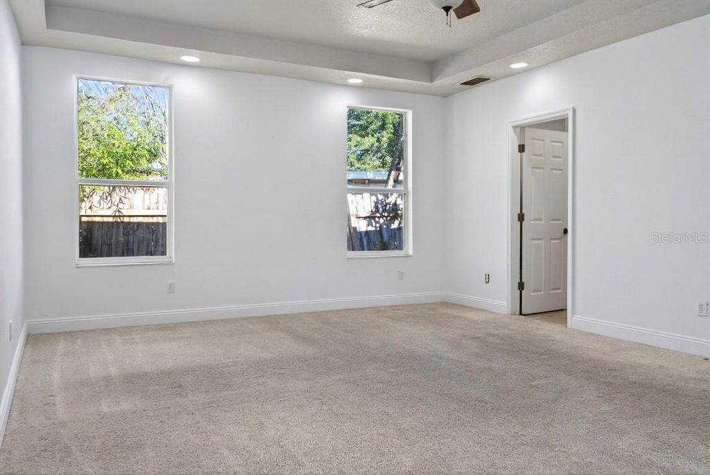 Image 26 of property listing at 714 KANKAKEE LANE, Orlando, FL 32807