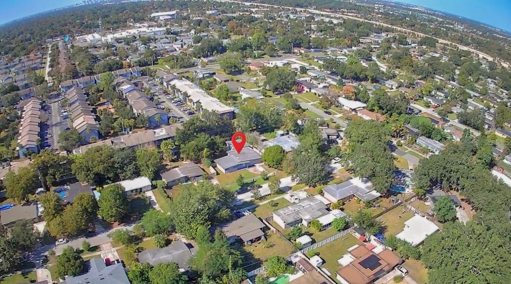 Image 39 of property listing at 714 KANKAKEE LANE, Orlando, FL 32807