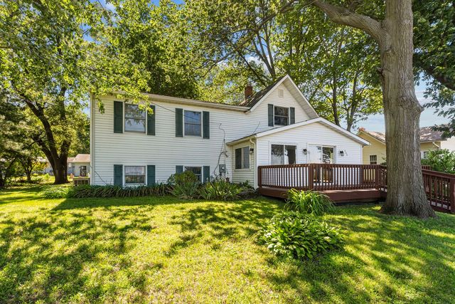 404 1st Avenue, Hampton, IL 61256