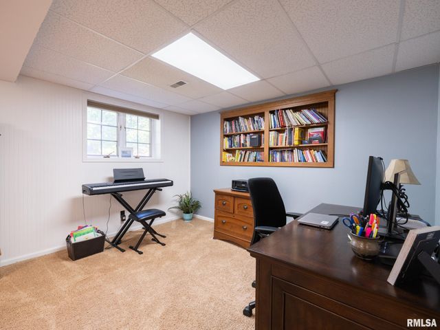 3612 W CHARTWELL Road, Peoria, IL 61614