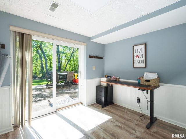 3612 W CHARTWELL Road, Peoria, IL 61614