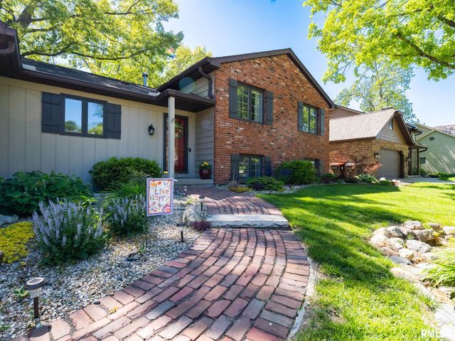 3612 W CHARTWELL Road, Peoria, IL 61614