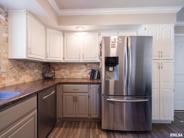 3612 W CHARTWELL Road, Peoria, IL 61614