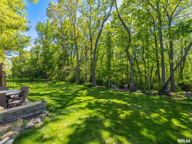 3612 W CHARTWELL Road, Peoria, IL 61614