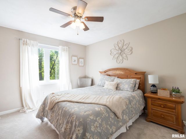 3612 W CHARTWELL Road, Peoria, IL 61614