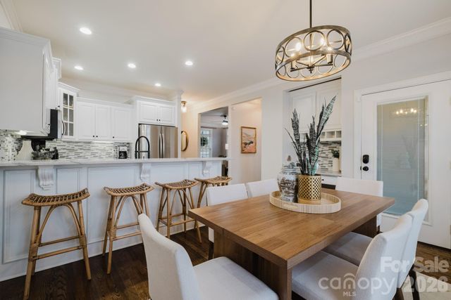 2711 Clemson Avenue, Charlotte, NC 28205