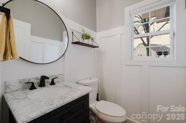 2711 Clemson Avenue, Charlotte, NC 28205