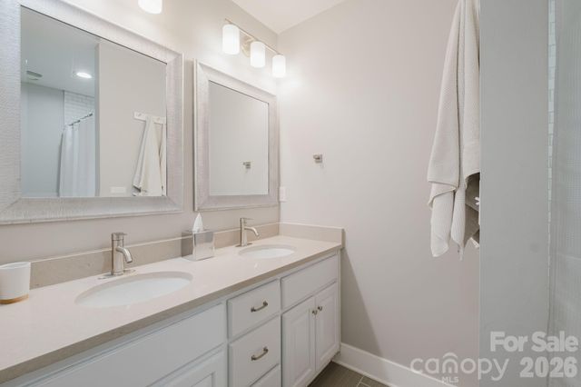 2711 Clemson Avenue, Charlotte, NC 28205