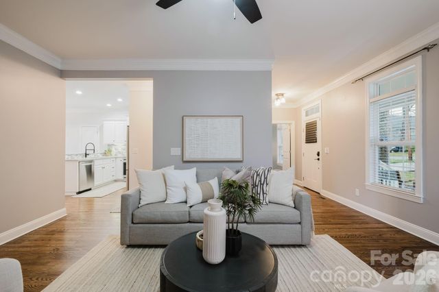 2711 Clemson Avenue, Charlotte, NC 28205