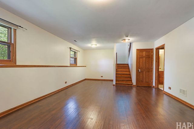 10113 W Crissy Avenue, Beach Park, IL 60099