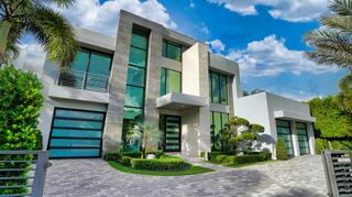 862 NE 33rd Street, Boca Raton, FL 33431