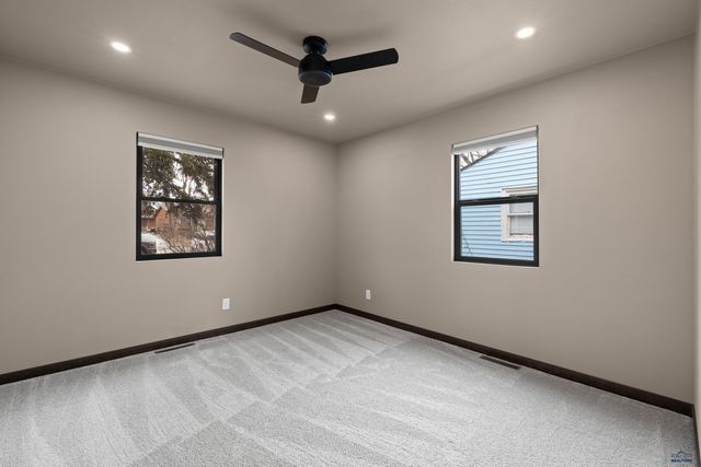 1133 BLAINE AVE, Rapid City, SD 57701