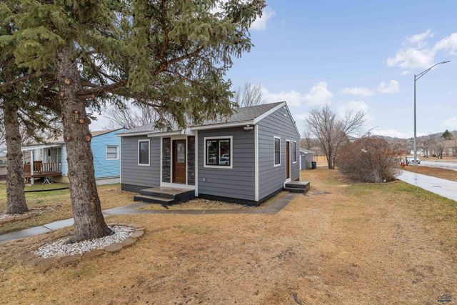 1133 BLAINE AVE, Rapid City, SD 57701