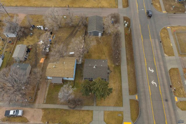 1133 BLAINE AVE, Rapid City, SD 57701