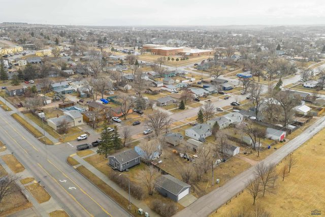 1133 BLAINE AVE, Rapid City, SD 57701