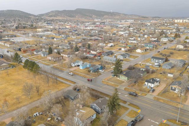 1133 BLAINE AVE, Rapid City, SD 57701