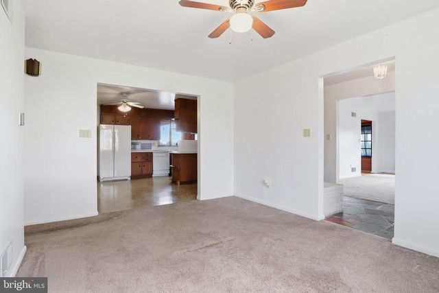 1437 LITITZ RD, Manheim, PA 17545