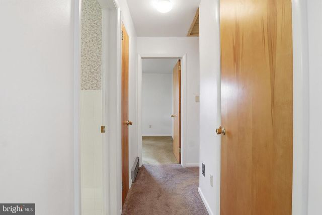 1437 LITITZ RD, Manheim, PA 17545