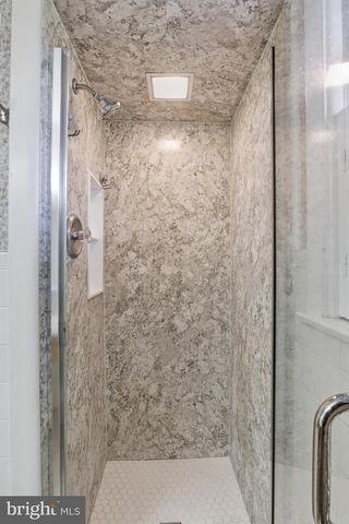 1437 LITITZ RD, Manheim, PA 17545